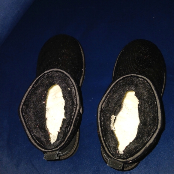 Women's Ugg Classic Ultra Mini Mirror Ball - Picture 10 of 10